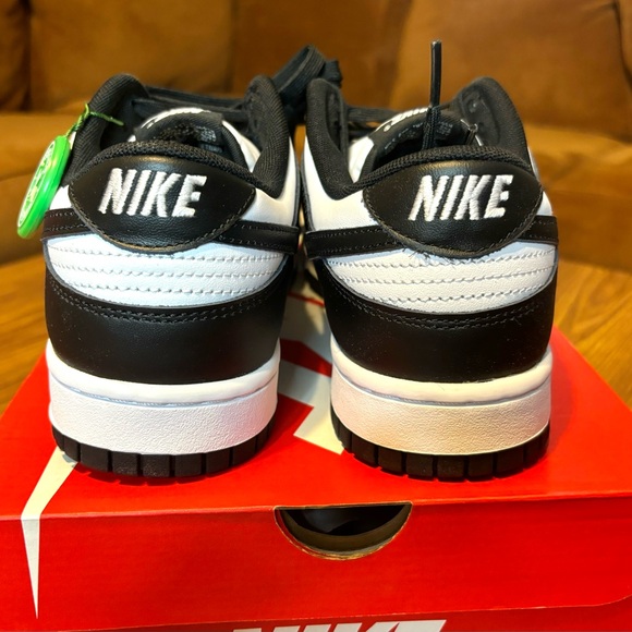 Nike Dunks OG Panda - Picture 6 of 7